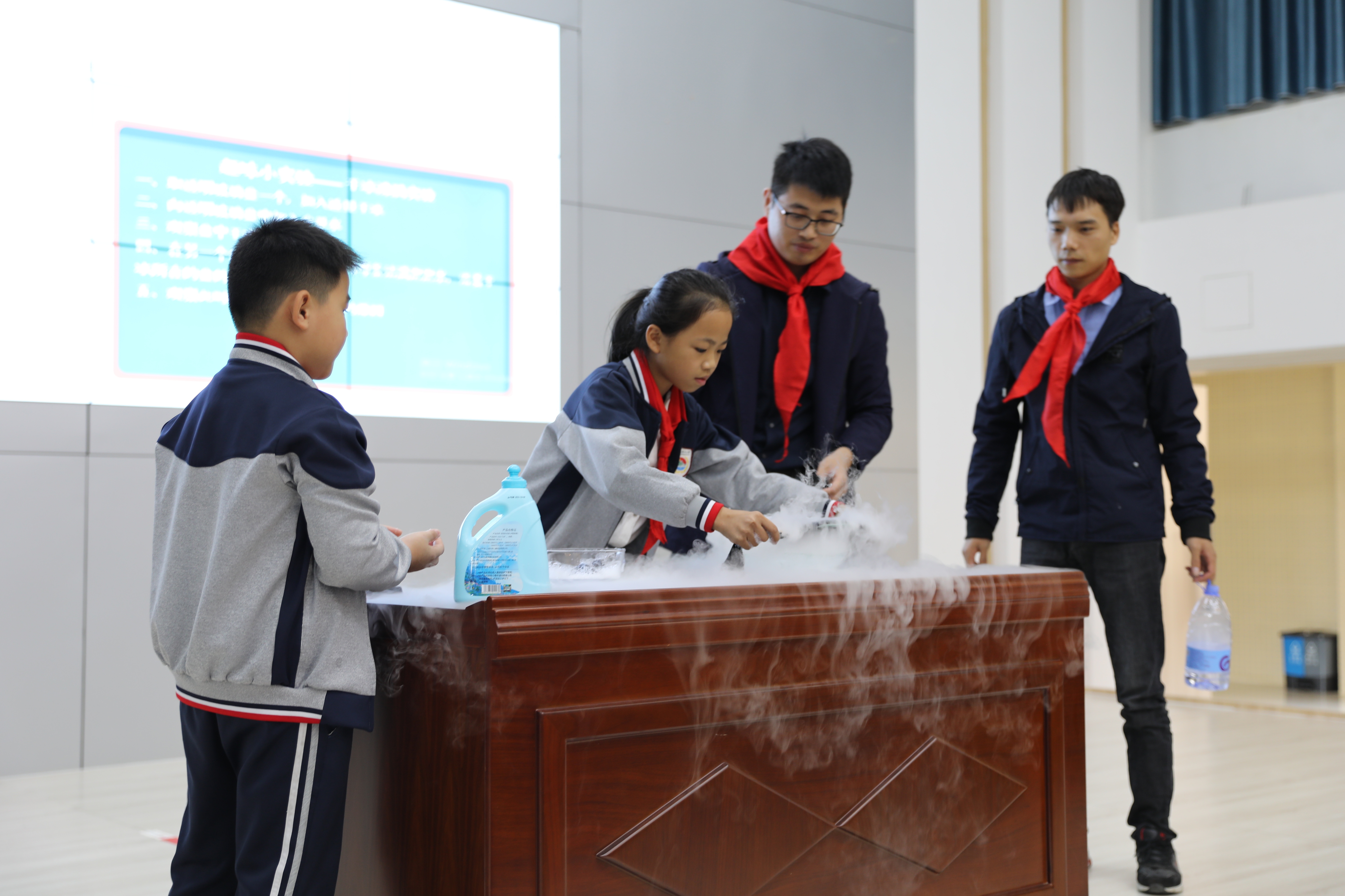 感受气体魅力，科学的种子正在发芽 ——中化泉州园区开展气体知识宣讲进校园活动